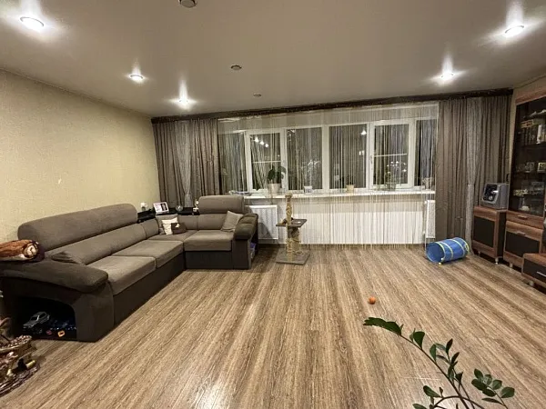 3-к квартира, 76 кв.м.