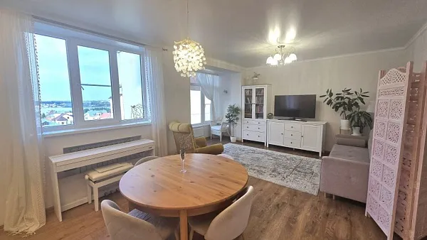 2-к квартира, 65 кв.м.