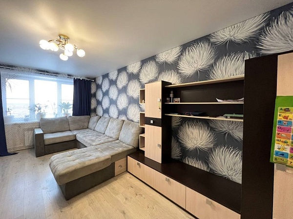 4-к квартира, 77 кв.м.