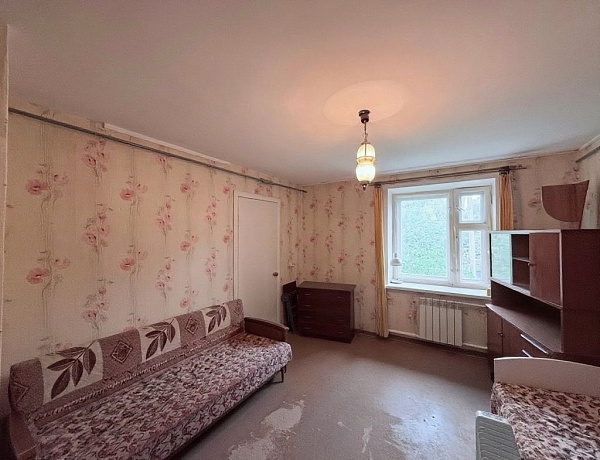 2-к квартира, 35 кв.м., Фабричный р-н (Ленинский), Физкультурная ул, 20