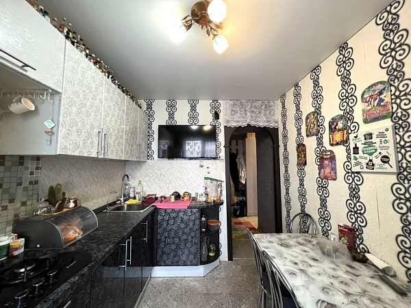 4-к квартира, 77 кв.м.